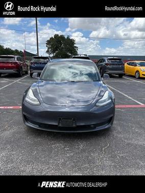 Silver 2019 Tesla Model 3 Long Range