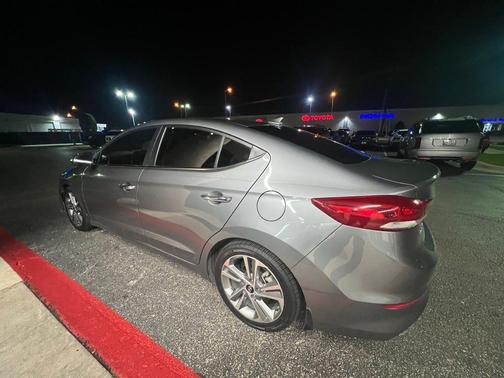 2017 Hyundai ELANTRA Limited