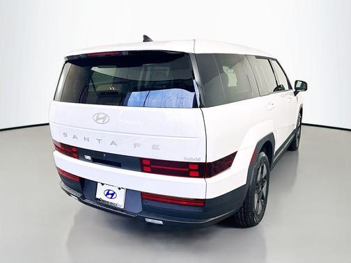 2026 Hyundai SANTA FE HEV SE