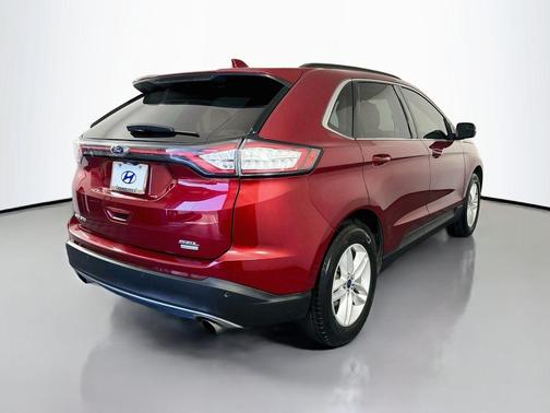 Ruby Red Metallic 2018 Ford Edge SEL