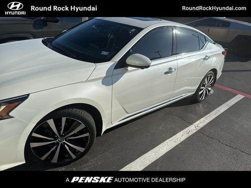 2020 Nissan Altima 2.5 Platinum