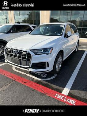 Glacier White Metallic 2022 Audi Q7 55 Premium Plus