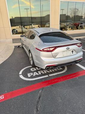 2018 Kia Stinger Base