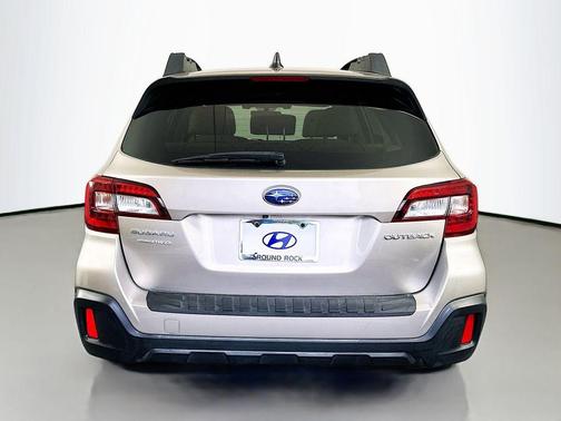 Tungsten Metallic 2019 Subaru Outback 2.5i Premium