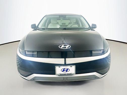 2022 Hyundai IONIQ 5 SEL