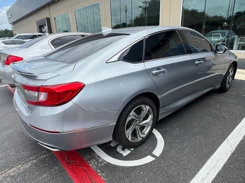 Silver Metallic 2018 Honda Accord EX-L