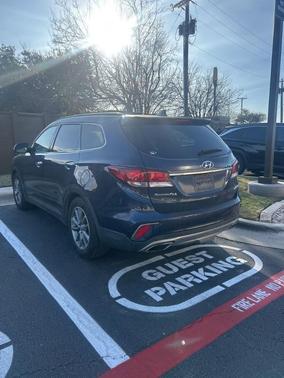 2017 Hyundai SANTA FE SE