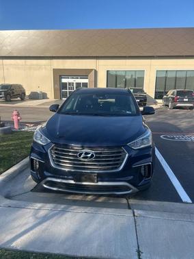 2017 Hyundai SANTA FE SE