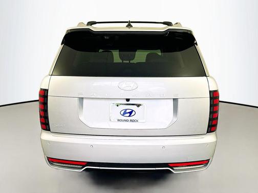 Silver Metallic 2026 Hyundai Palisade Hybrid Calligraphy