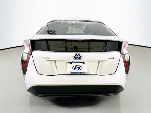 2016 Toyota Prius Two Eco