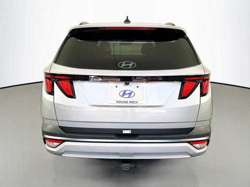 Shimmering Silver 2026 Hyundai TUCSON SEL