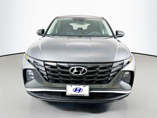 2022 Hyundai TUCSON SE