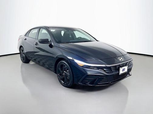Black 2026 Hyundai ELANTRA HEV SEL Sport