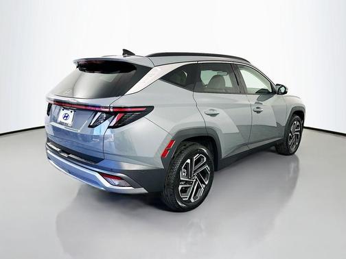 Hampton Gray 2026 Hyundai TUCSON Limited