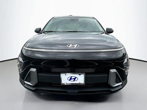 2025 Hyundai KONA SE