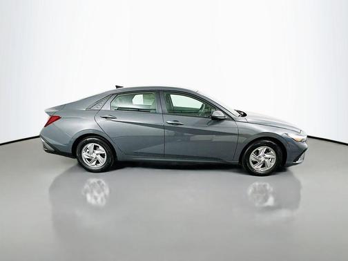Gray 2026 Hyundai ELANTRA SE