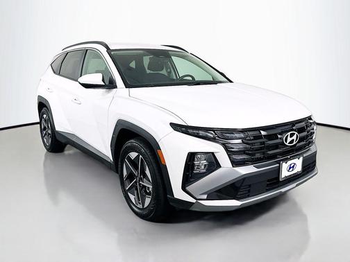 White Pearl 2026 Hyundai TUCSON SEL