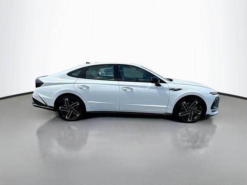2025 Hyundai SONATA N Line