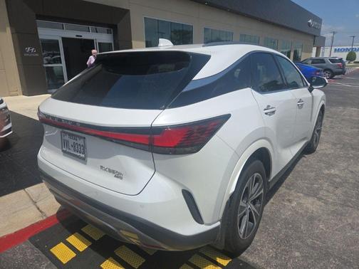 White Pearl 2024 Lexus RX 350h Premium