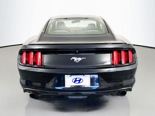 2016 Ford Mustang EcoBoost