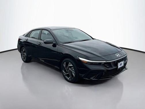 2025 Hyundai ELANTRA HEV SEL Sport