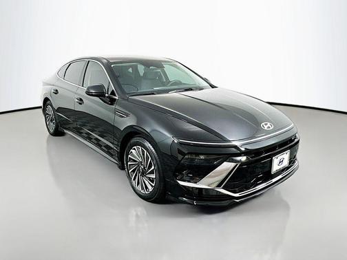 2024 Hyundai SONATA Hybrid SEL