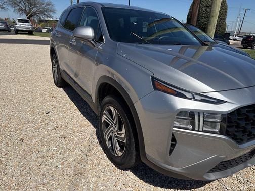 2022 Hyundai SANTA FE SE