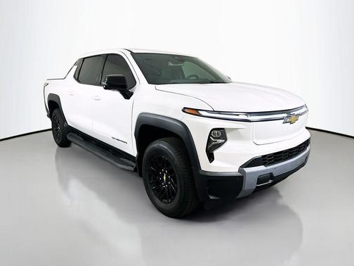 2025 Chevrolet Silverado EV LT