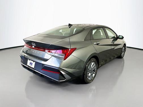 2025 Hyundai ELANTRA HEV Blue