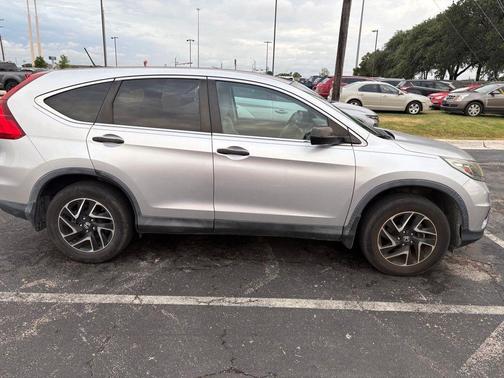 Alabaster Silver Metallic 2016 Honda CR-V SE