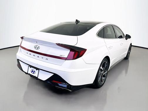 2022 Hyundai SONATA SEL Plus