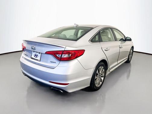 Symphony Silver 2015 Hyundai SONATA Sport