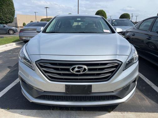 Symphony Silver 2015 Hyundai SONATA Sport