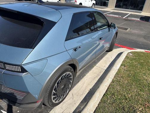 2022 Hyundai IONIQ 5 Limited