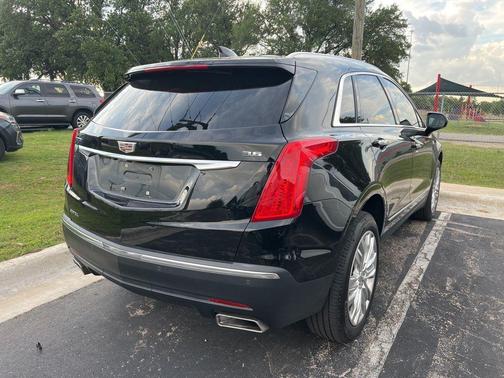 Black Metallic 2017 Cadillac XT5 Premium Luxury