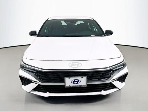 2026 Hyundai ELANTRA HEV SEL Sport