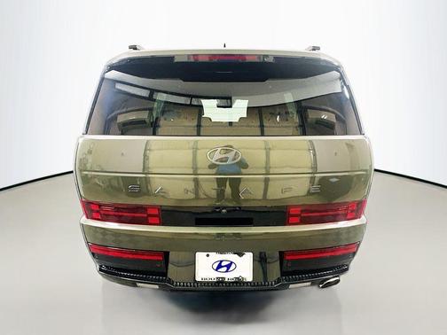 Green 2024 Hyundai SANTA FE Calligraphy