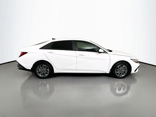 2025 Hyundai ELANTRA HEV Blue