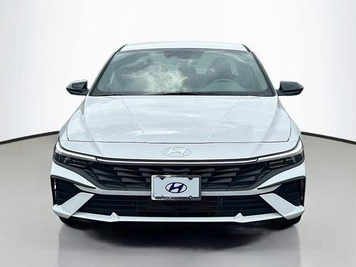 2025 Hyundai ELANTRA HEV SEL Sport