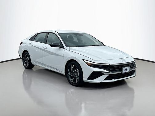 2025 Hyundai ELANTRA HEV SEL Sport
