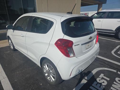 Summit White 2022 Chevrolet Spark 1LT