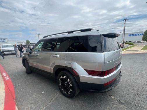 Shimmering Silver Pearl 2024 Hyundai SANTA FE SEL