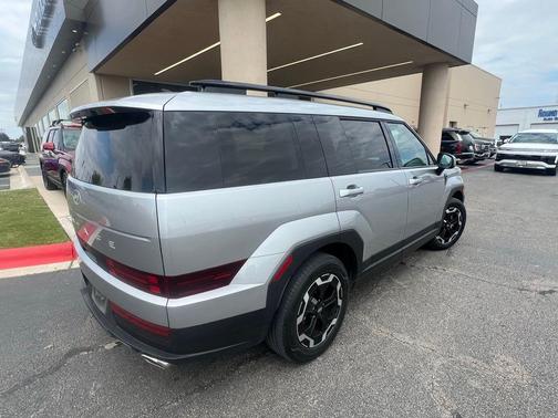 Shimmering Silver Pearl 2024 Hyundai SANTA FE SEL