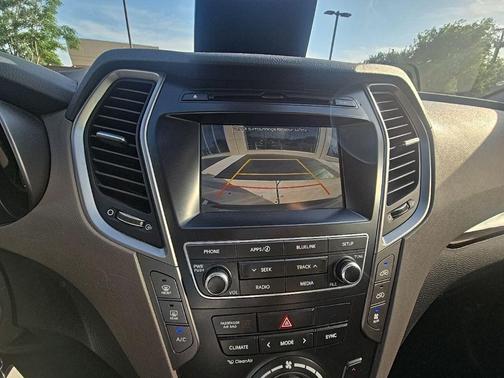 Frost 2019 Hyundai Santa Fe XL SE