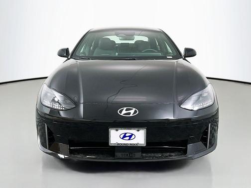 2025 Hyundai IONIQ 6 SEL