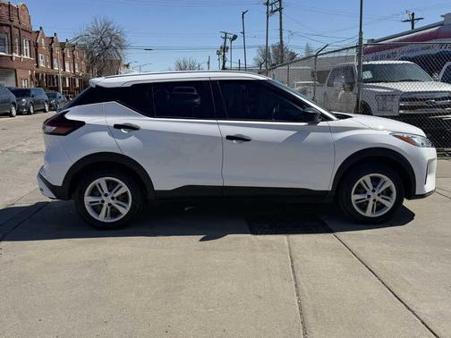 Fresh Powder 2023 Nissan Kicks S