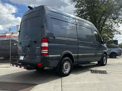 2018 Mercedes-Benz Sprinter 2500 Standard Roof