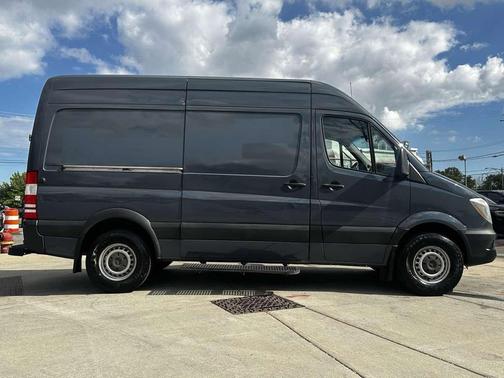 2018 Mercedes-Benz Sprinter 2500 Standard Roof