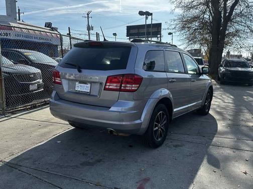 2017 Dodge Journey SE