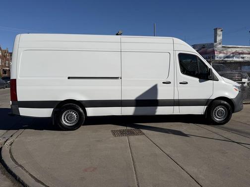 2023 Mercedes-Benz Sprinter 2500 High Roof